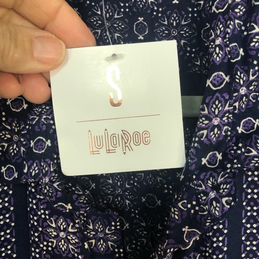 LulaRoe Maxi Dress Loose Fit Frint Pockets Front Buttons Deep Side Slits - Picture 5 of 8